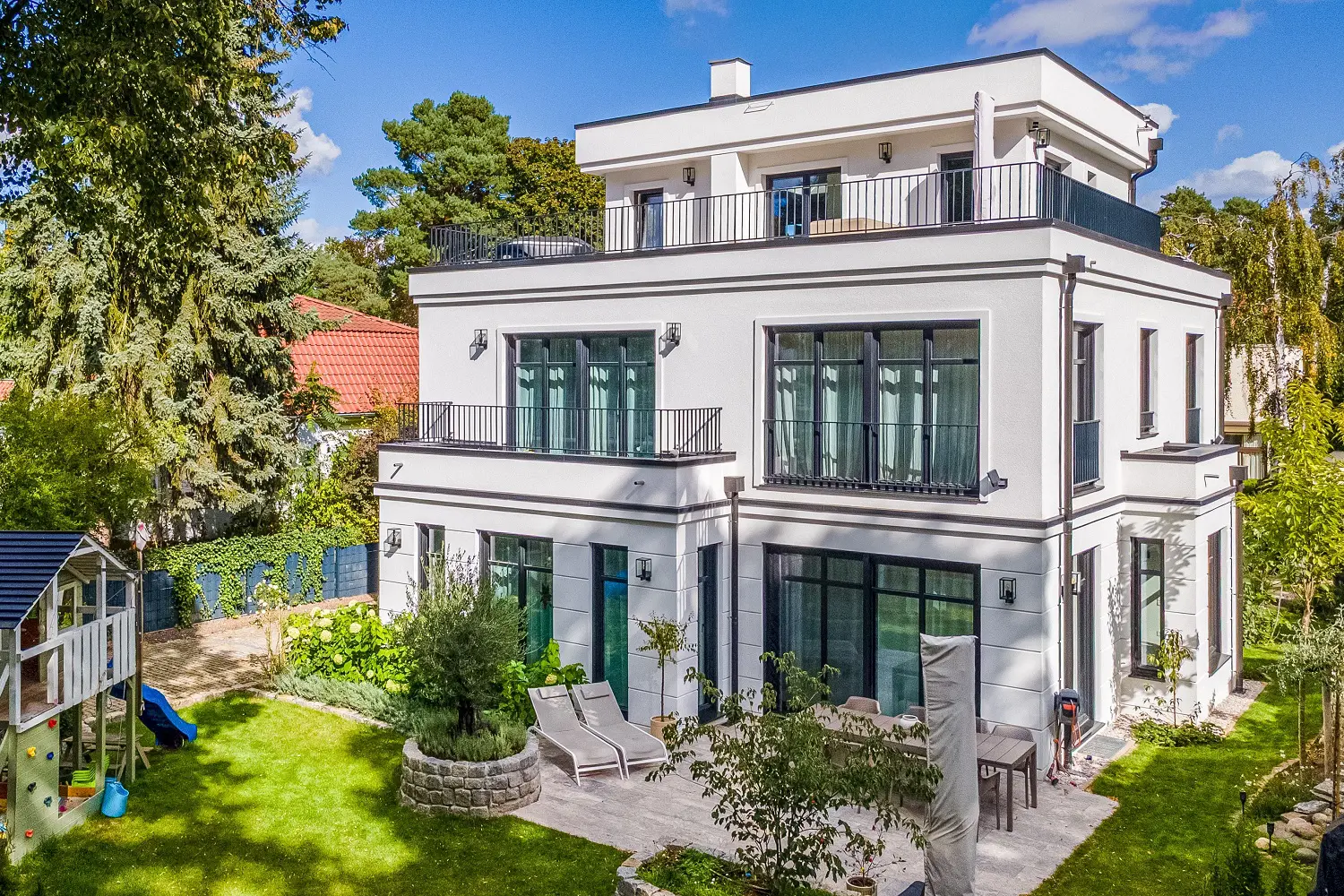 Bauhaus Villa