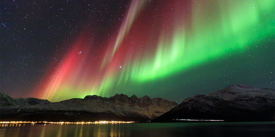 Nordlichter Aurora Borealis in Norwegen Tromsø Wohin reisen im November