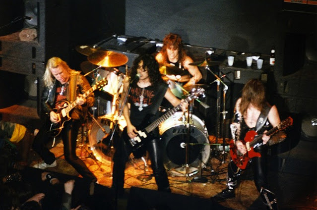 Hellhammer乐队早期极端金属演出照片