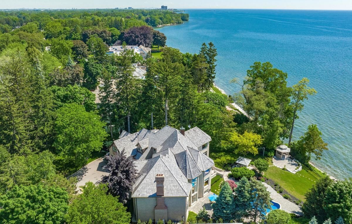 Burlington luxury waterfront estate