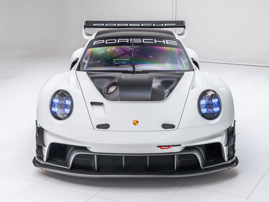 Champion Porsche GT3R Rennsport