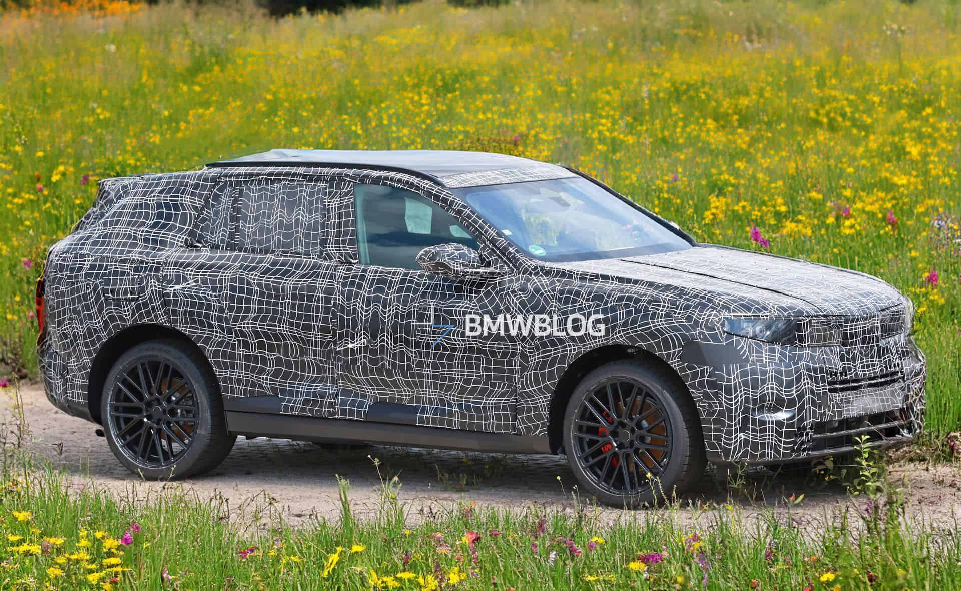 2027 BMW X5 G65 prototype spy photos camouflaged testing