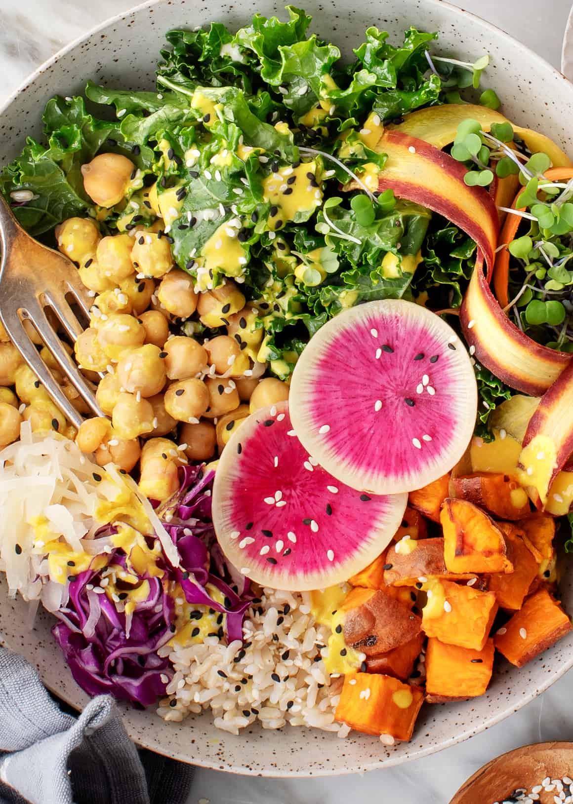 Colorful vegan Buddha bowl with chickpeas and vegetables