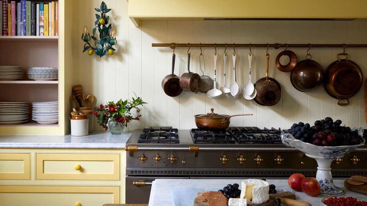 How to organize kitchen utensils – 9 simple ways | Homes and Gardens