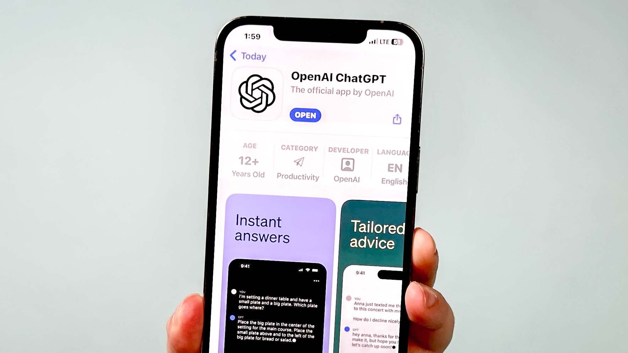 iPhone美区App Store展示ChatGPT应用页面