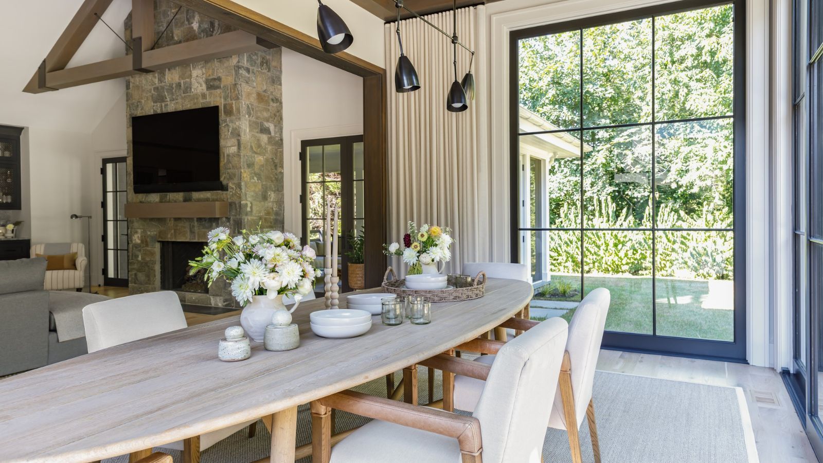 6 organizing habits for a more minimalist home | Homes and Gardens