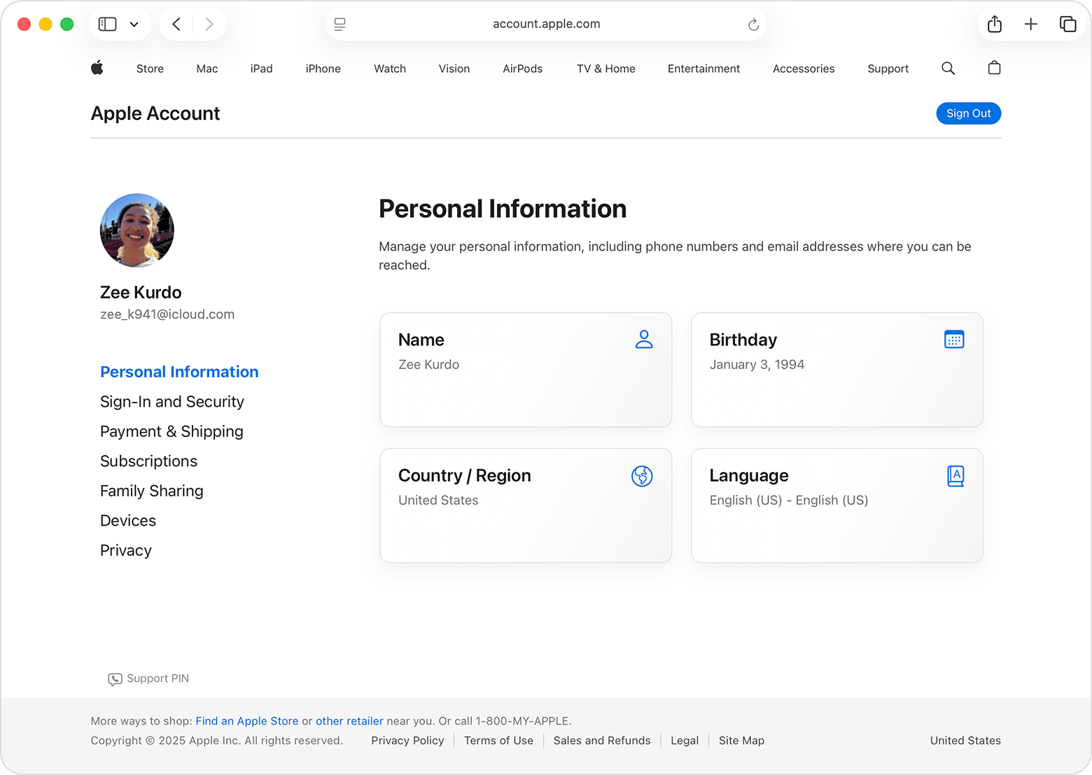 Apple ID 官网个人信息页面显示姓名生日和国家地区