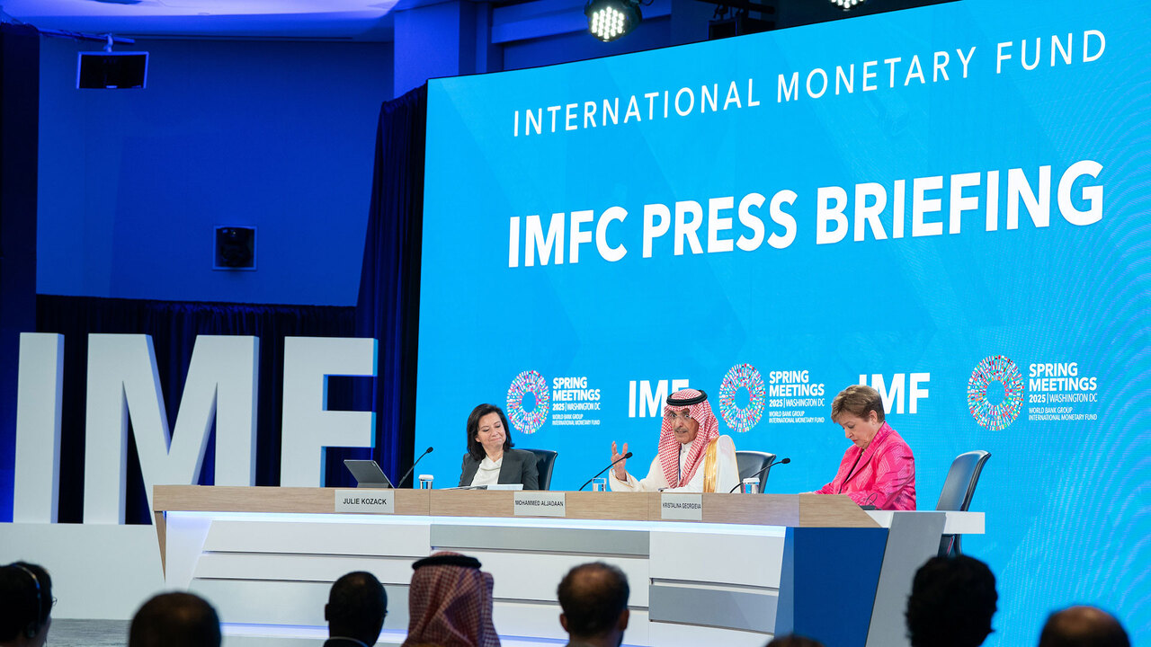 حرب إيران | التضخم العالمي | أسعار النفط | صندوق النقد الدولي | تباطؤ النمو الاقتصادي IMF Press Briefing