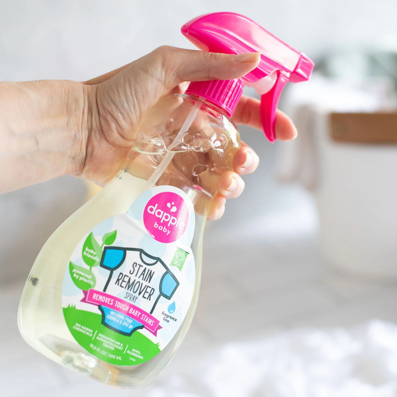 Baby safe stain remover spray for clothes