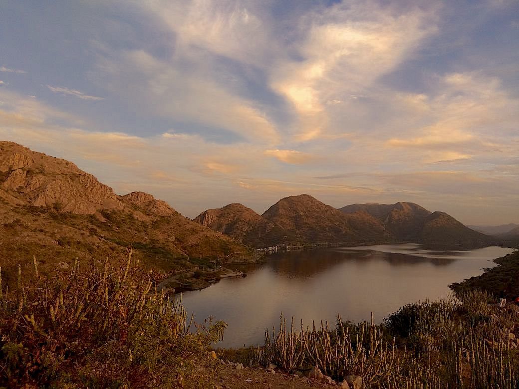 Badi Lake Udaipur Sunset View with Aravalli Hills