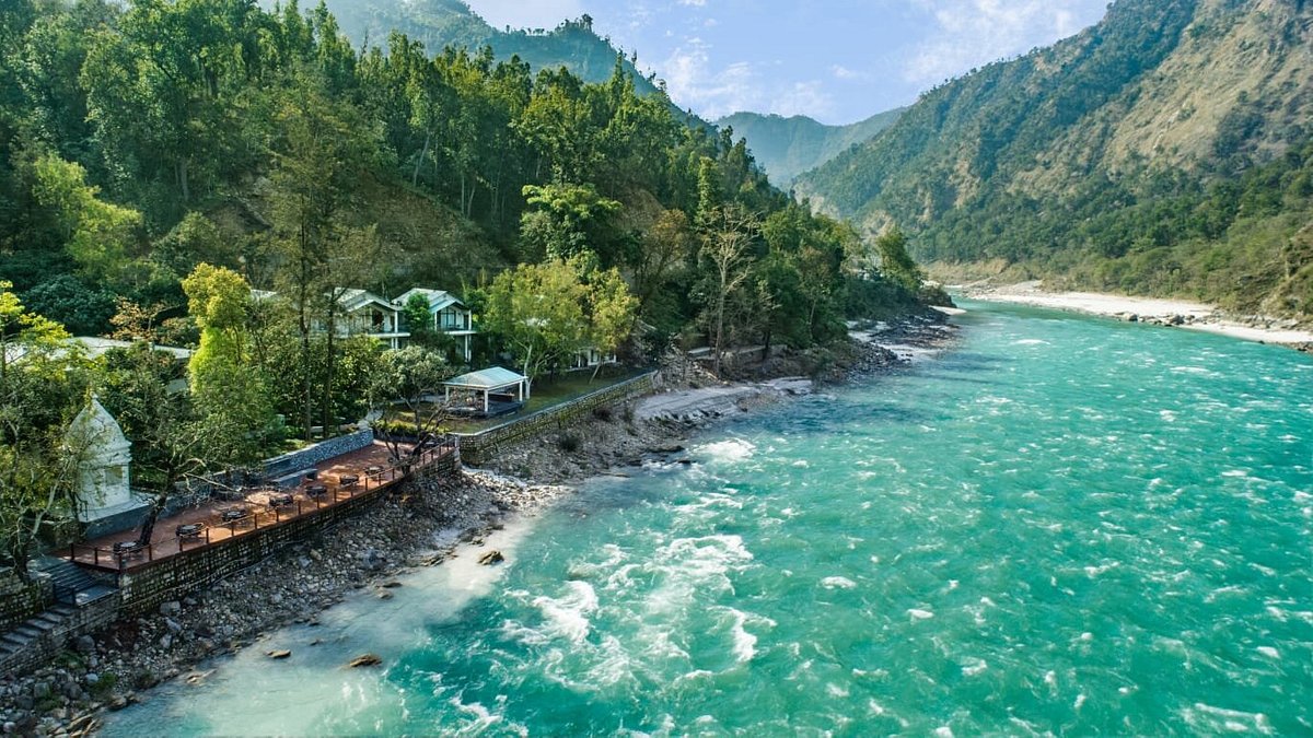 Shivpuri riverside resort with Ganga river view