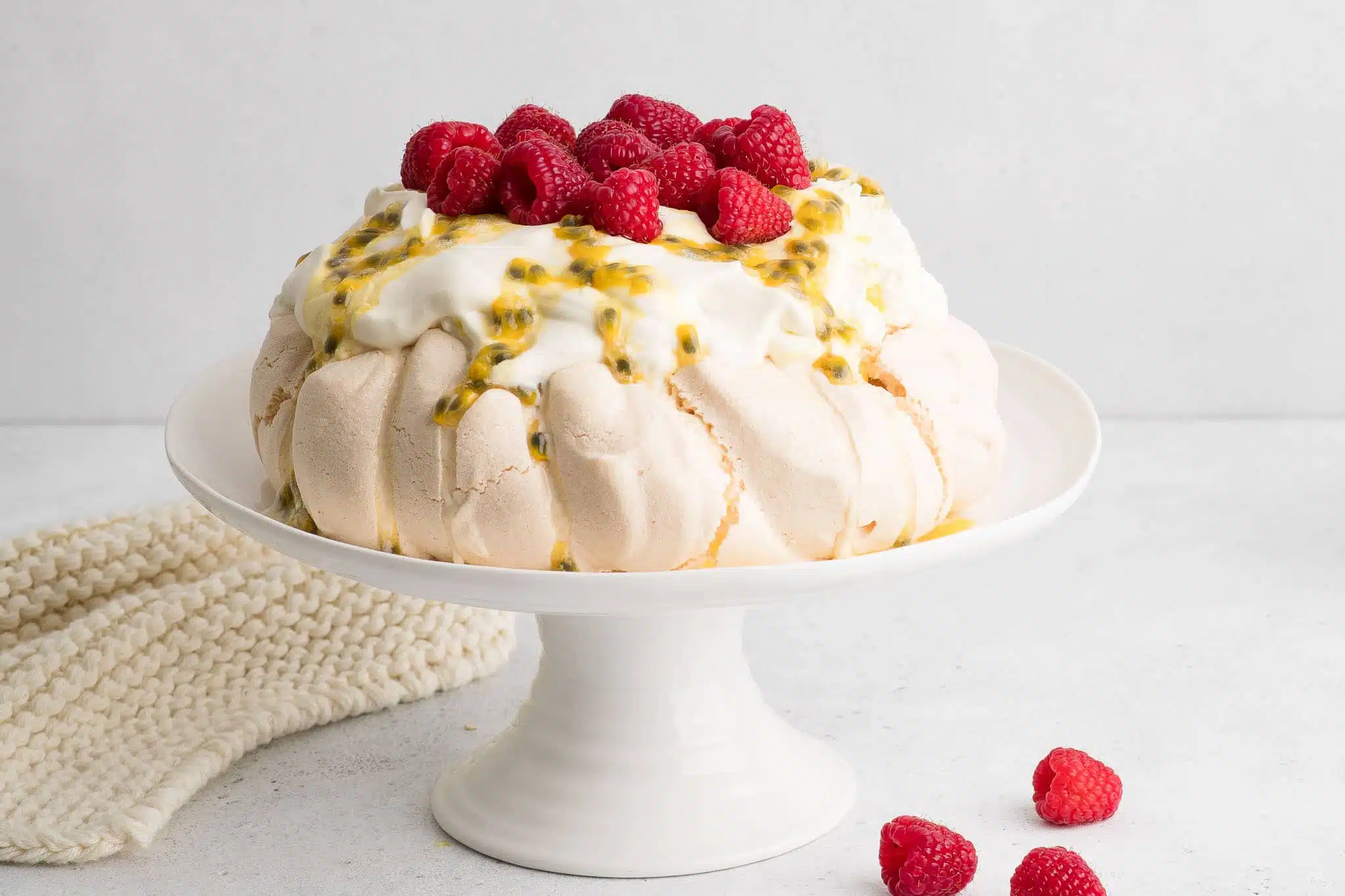 Classic Pavlova