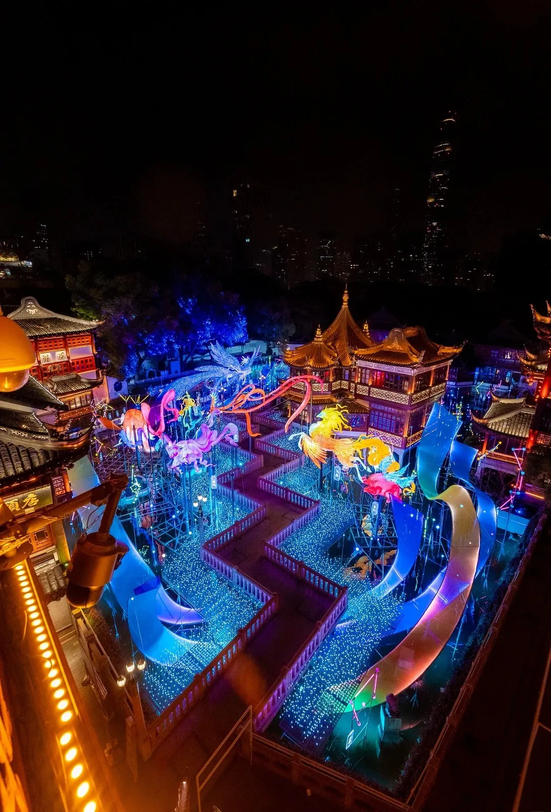 裸眼3D技术展示民俗节庆场景