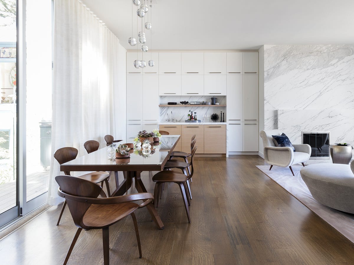 现代简约餐厅全景