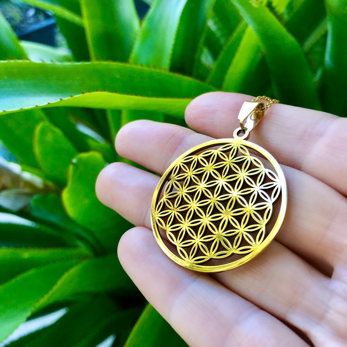 The All-Seeing Pendant