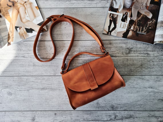 Handmade Leather Crossbody Flap Bag