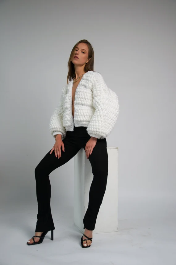 Crochet Chunky White Cardigan, Elegant Style Outfit, Oversized Woman Dress Jacket, Wedding Dress Jacket for Brides, Luxury Gift for Woman