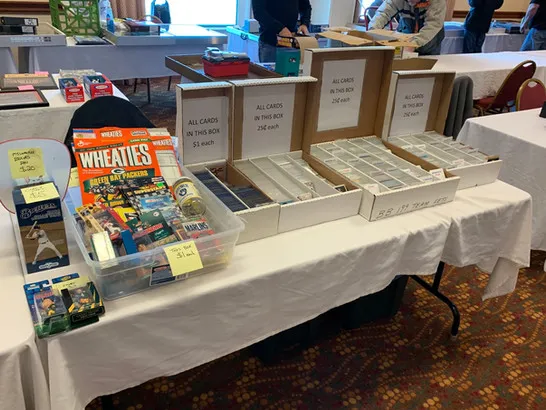 Reviewing My Return to Setting Up at a Card Show - One Million Cubs Project