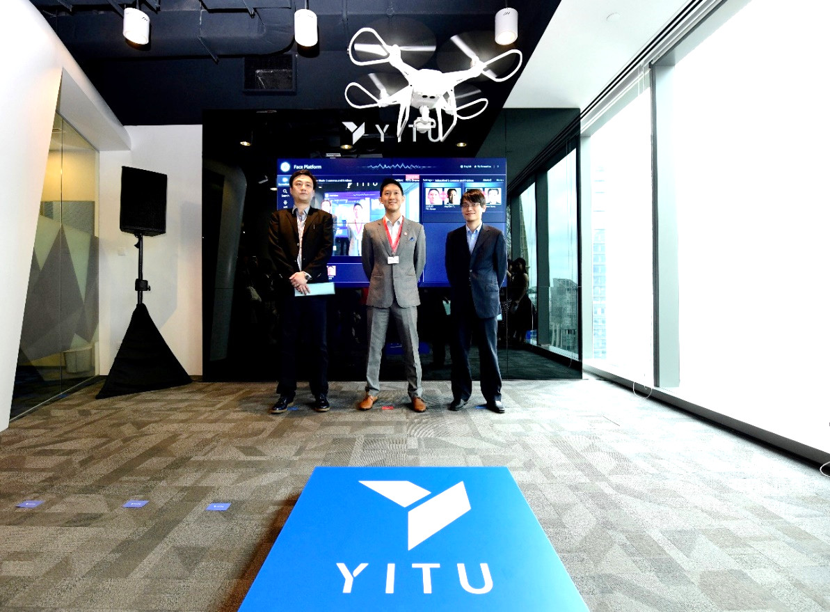 Chân dung hai nhà sáng lập công ty AI