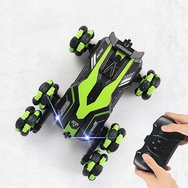 Zest 4 Toyz Remote Control Monster Truck with Mist Spray