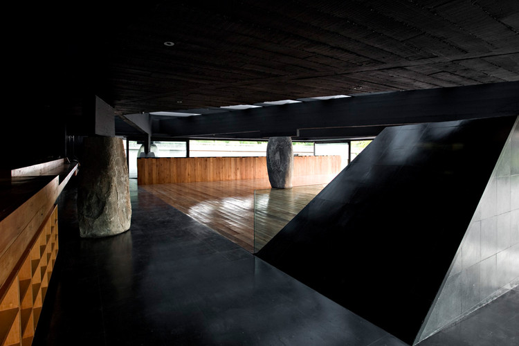 Mestizo Restaurant exterior perspective