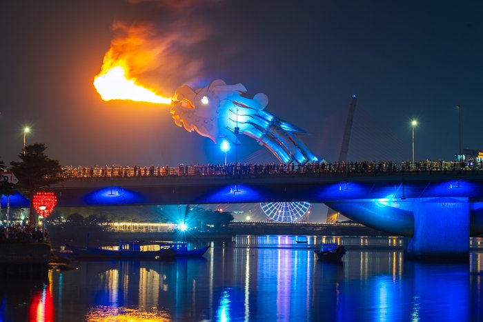 Da Nang Dragon Bridge at night