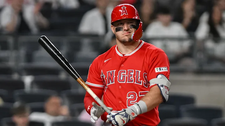 Mike Trout at bat against Yankees
