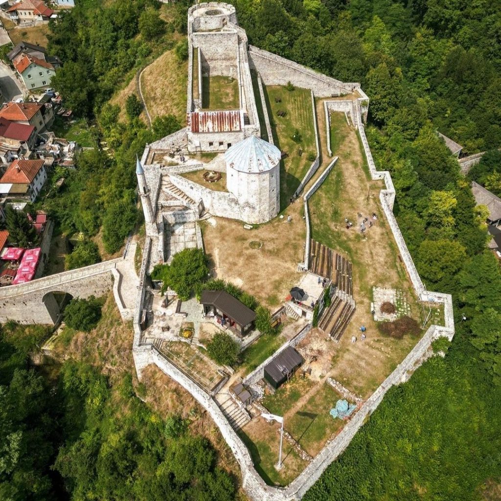 Travnik Castle