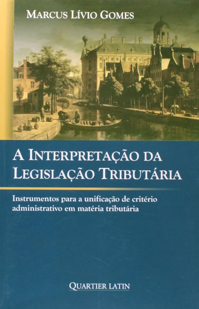 Livro aberto com páginas em preto e branco simbolizando a legislação tributária