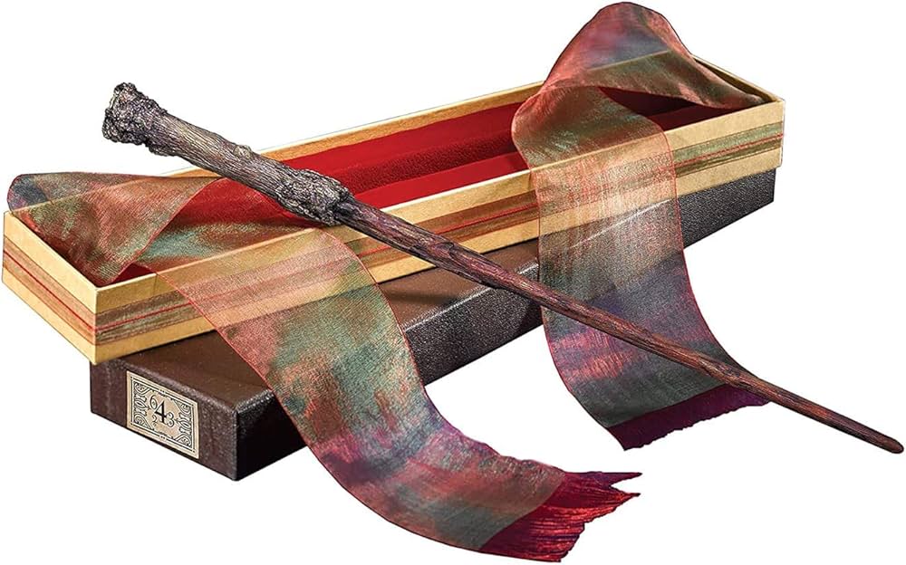 Noble Collection Harry Potter Wand with Ollivanders Box