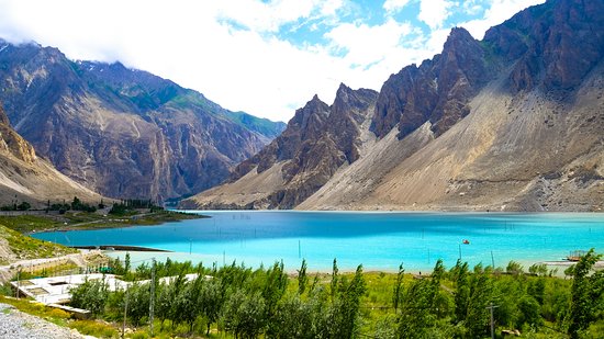 Attabad Lake Hunza - Turquoise Blue Lake with Karakoram Mountains