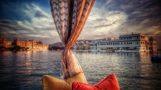 Lake Pichola sunset cruise boat ride view