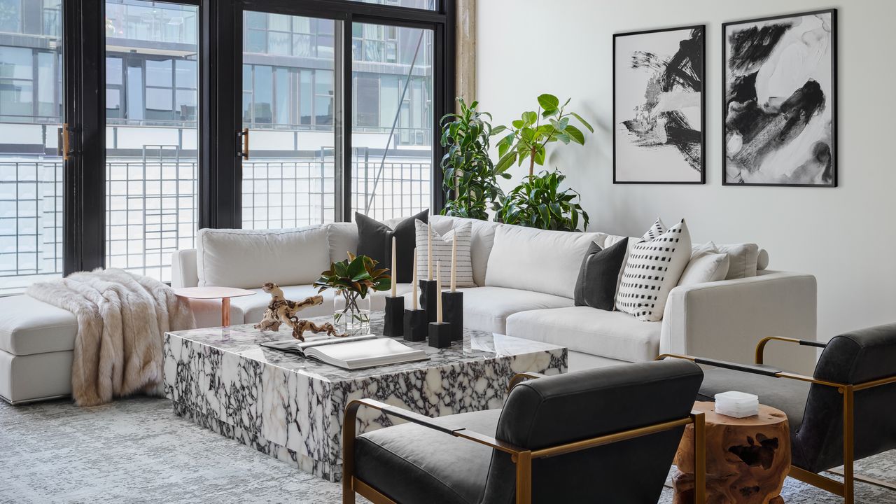 26 Modern Living Rooms Ideas for a Sleek and Inviting Gathering Space |  Architectural Digest
