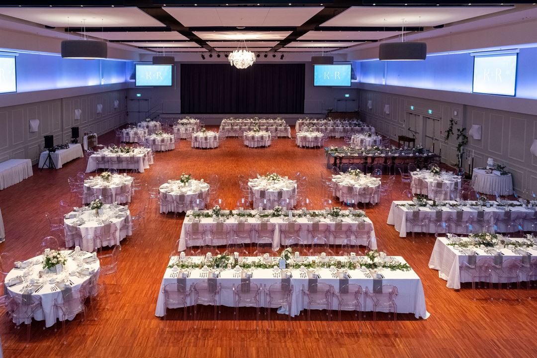 Croatian Club Karlovac Milton event venue with tables and chairs setup