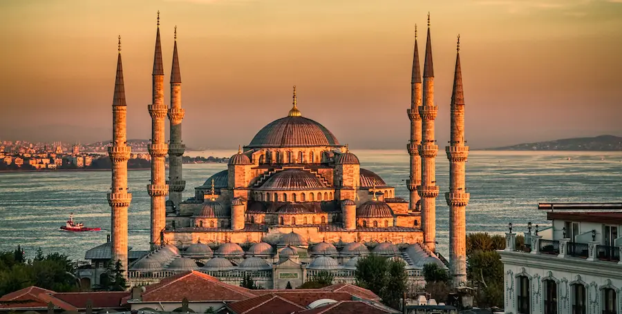 Turkey Istanbul Blue Mosque - Popular tour destination from Pakistan