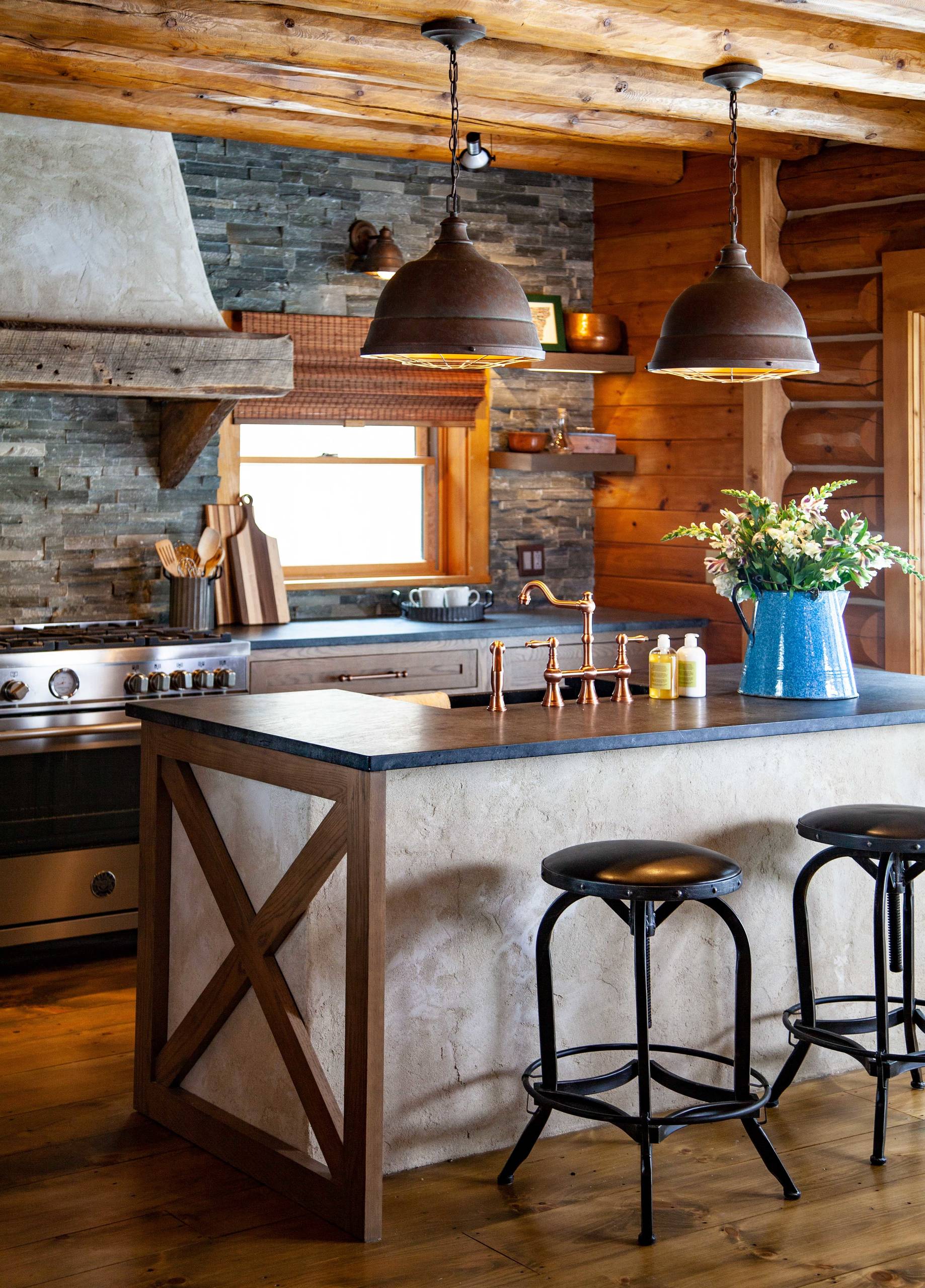Your Guide to a Rustic-Style Kitchen