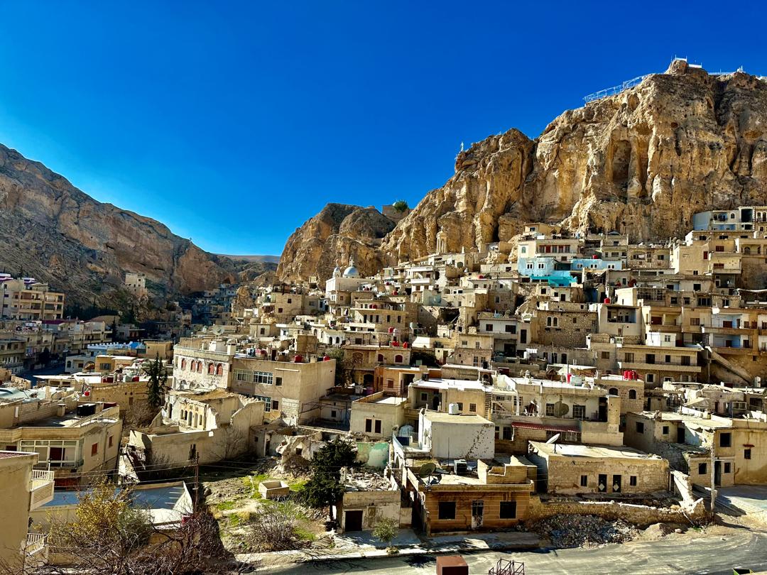 معلولا