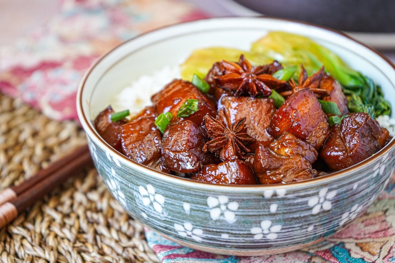 Braised Pork Belly (Hong Shao Rou)