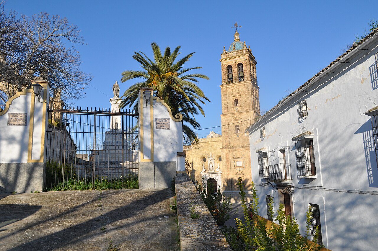 Exterior de la Iglesia de Santiago Apóstol en Montilla
