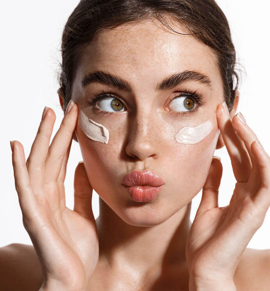 When To Apply Sunscreen During Skincare Routine — 100% PURE