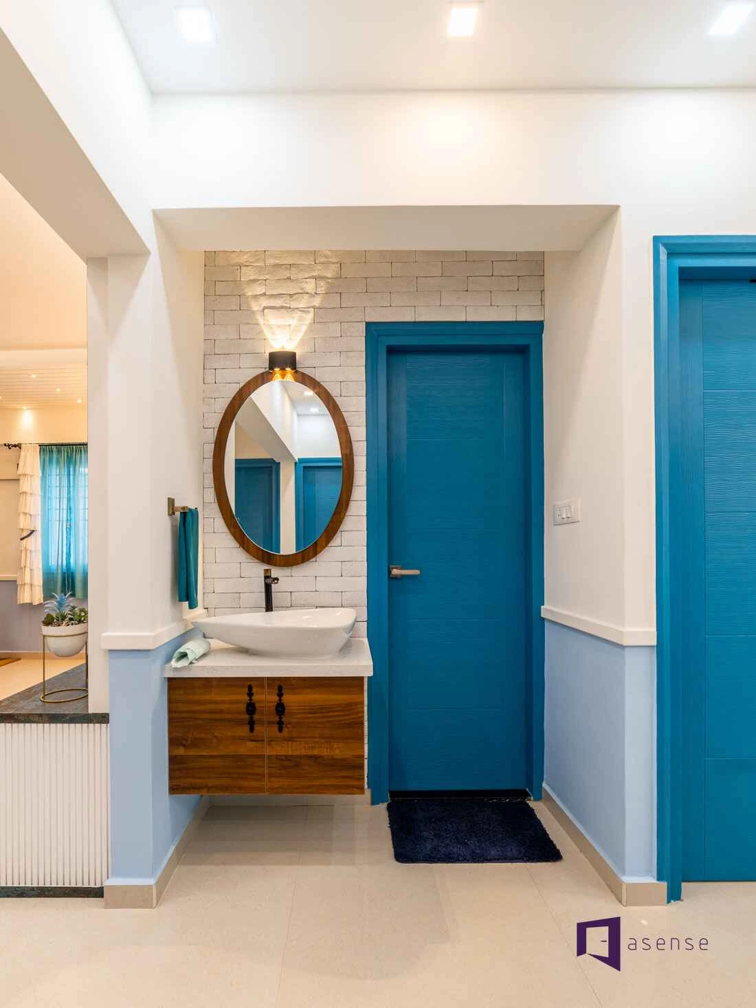 Blue Accent Washbasin