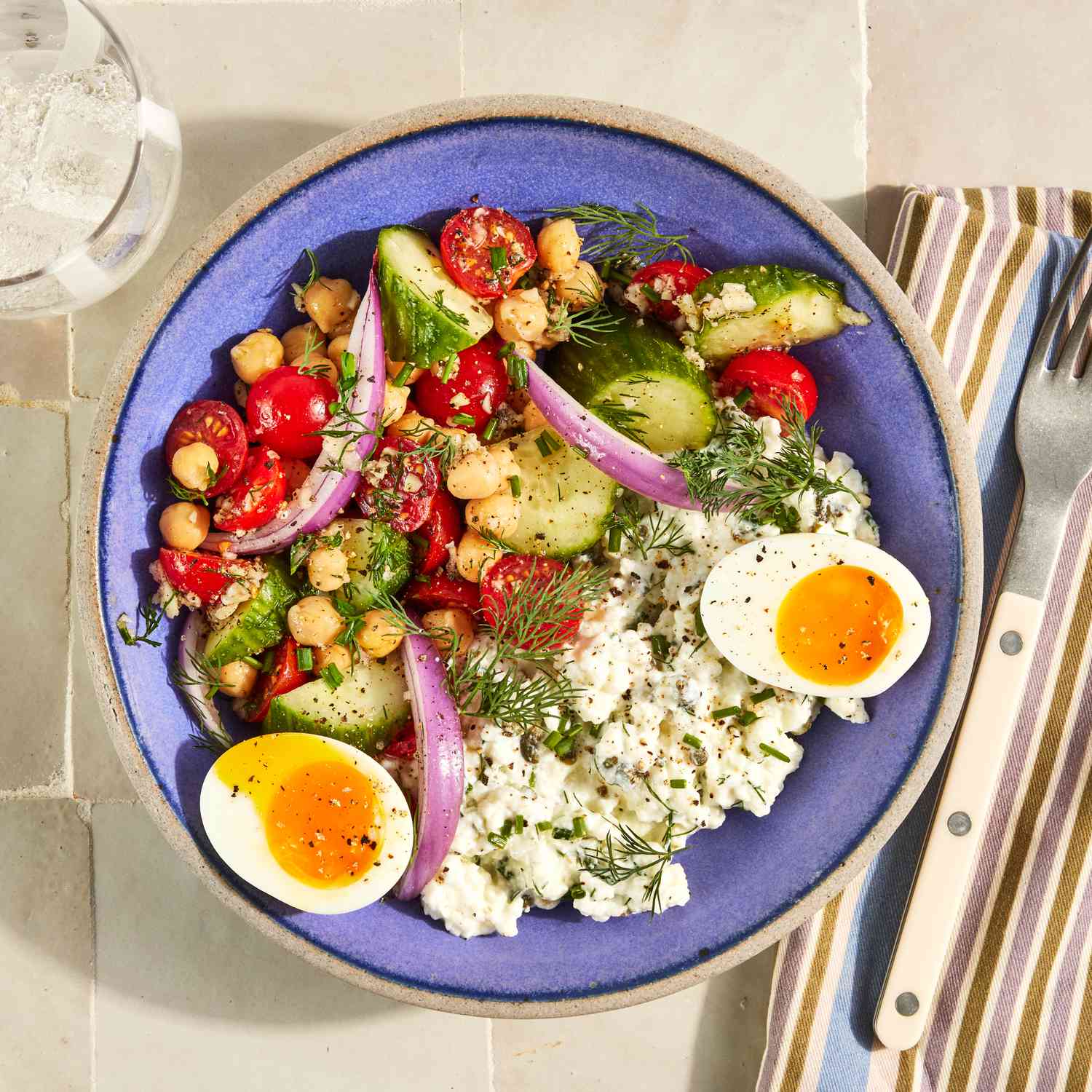 Mediterranean diet bowl with vegetables
