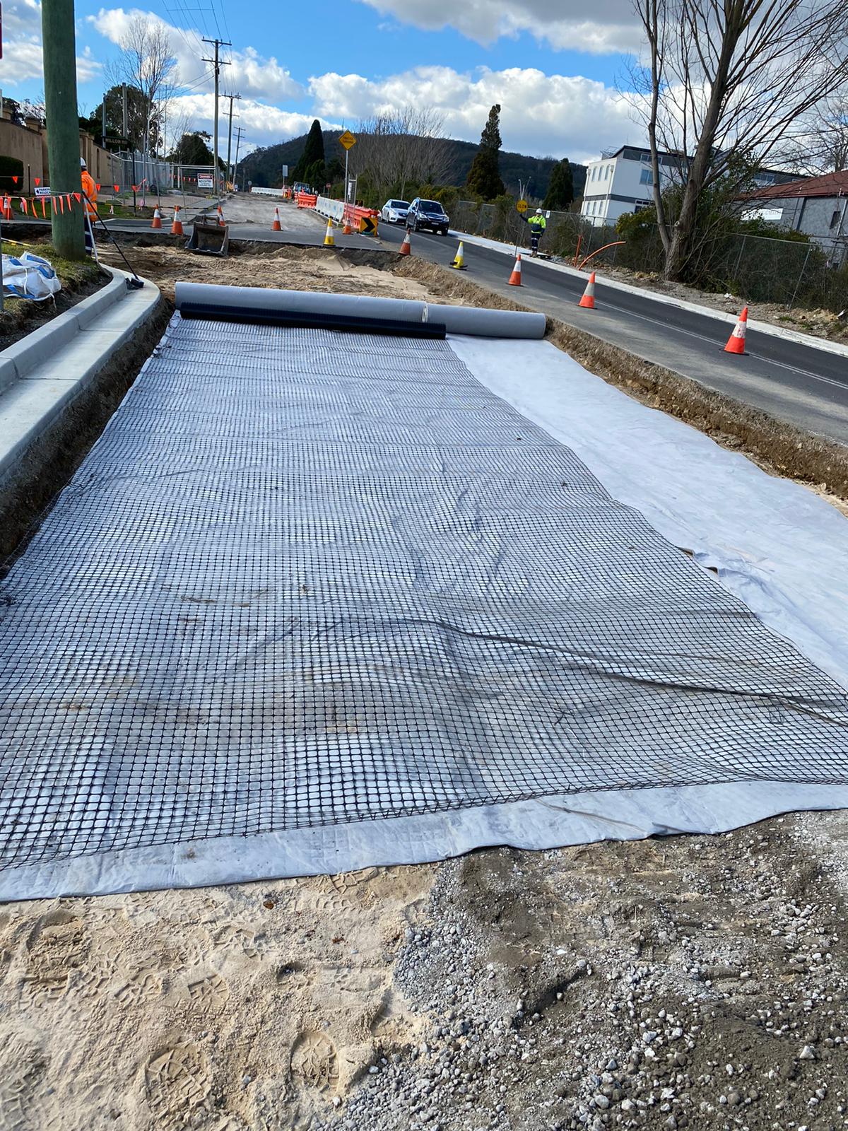 Geogrid installation for reinforcing pavements - Blog