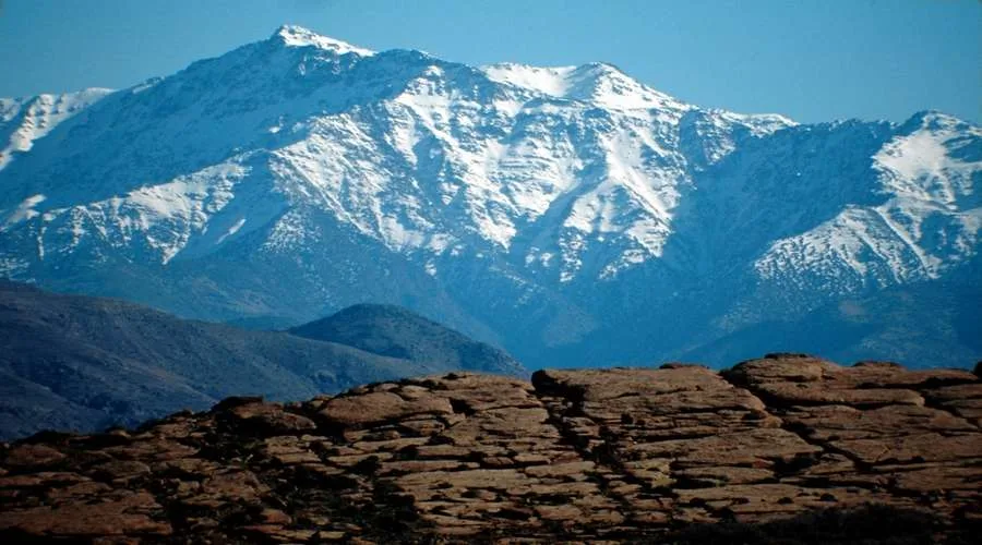 Sommets enneigés du Haut Atlas marocain