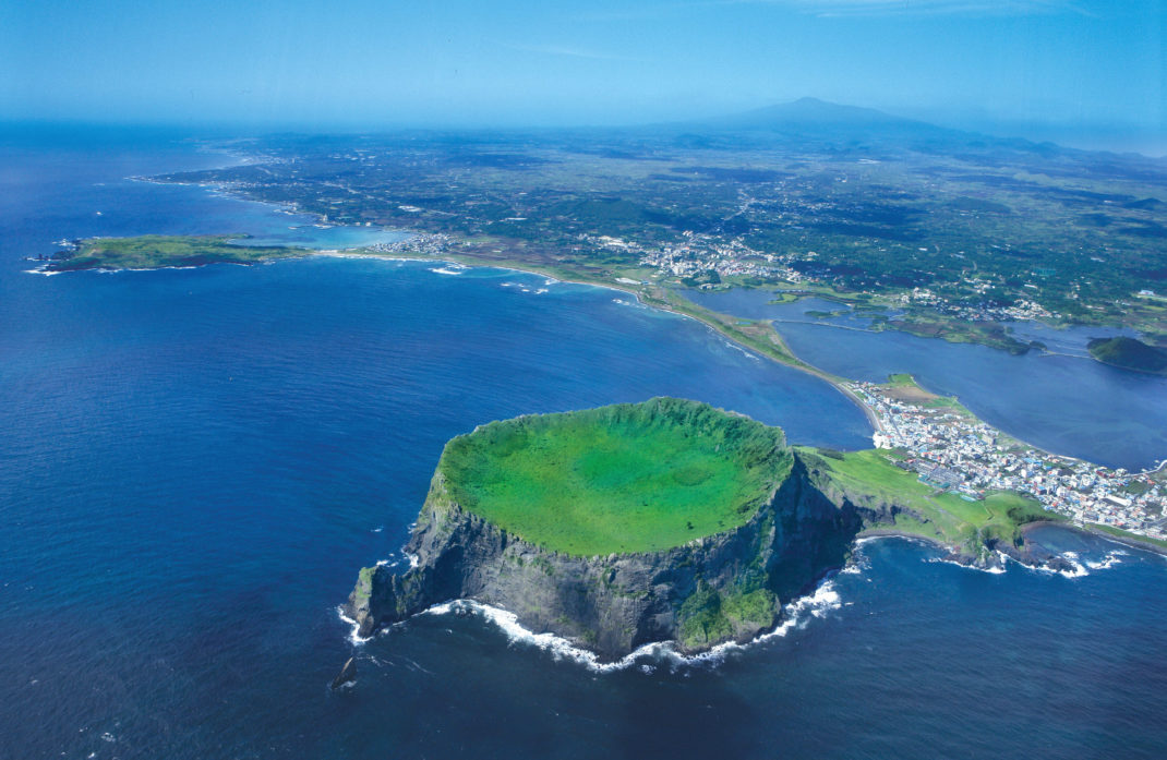 Jeju Island Seongsan Ilchulbong