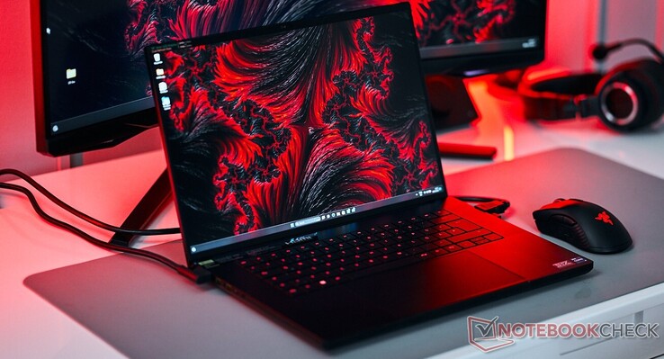 Gigabyte AORUS 16X Gaming Laptop RTX 4070 16GB 1TB