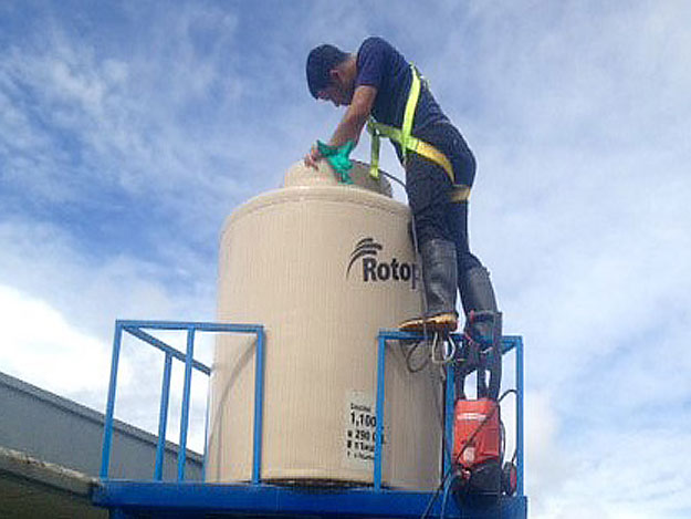 Limpieza profesional de tanques de agua