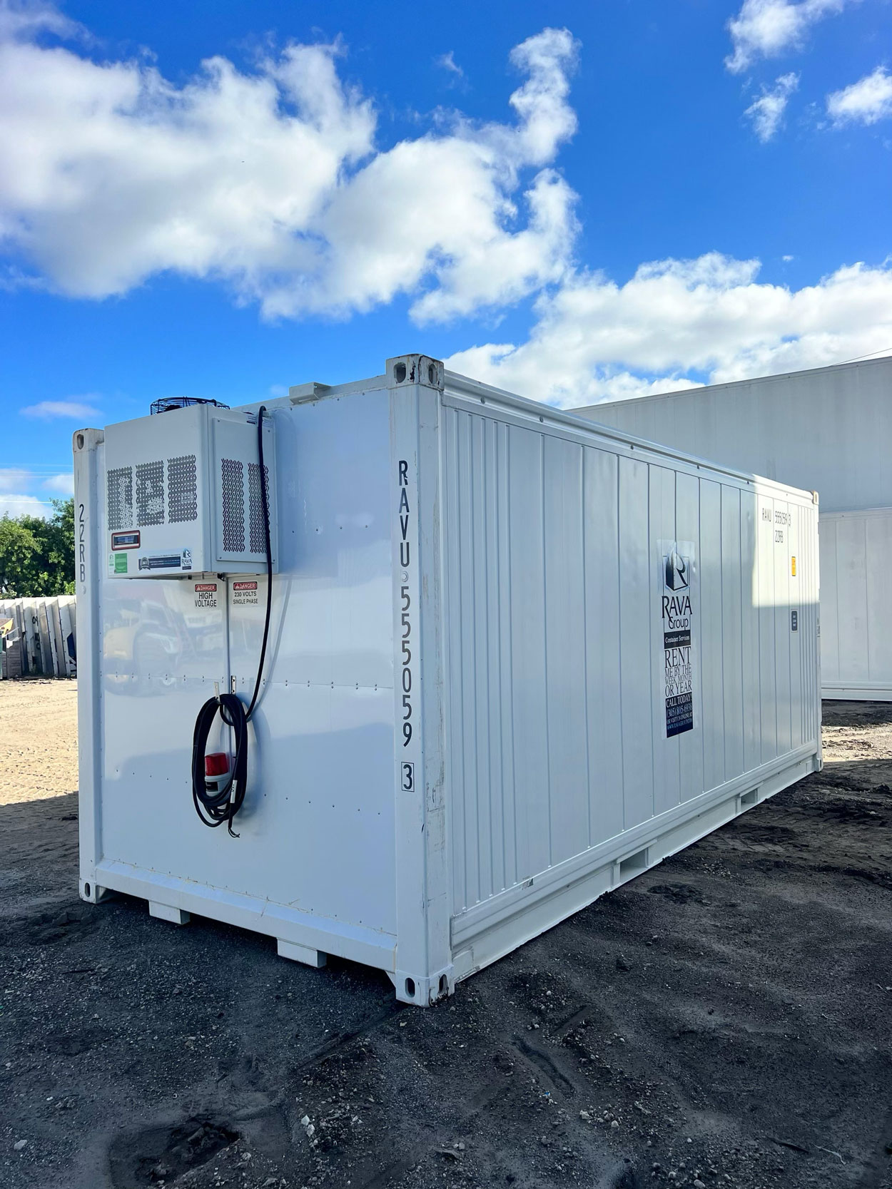 Refrigerated shipping containers