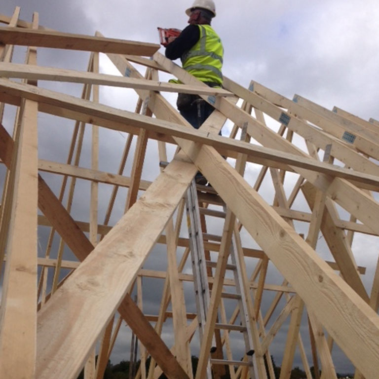 Truss bracing requirements prevent framing mistakes in Toronto renovations