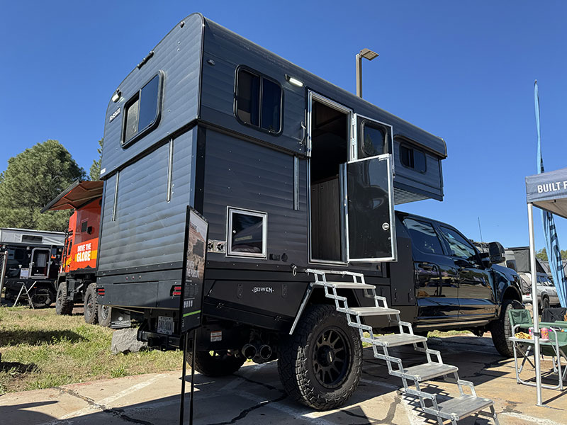 Alaskan Campers Debuts Electric Actuator Lifts - Truck Camper Magazine
